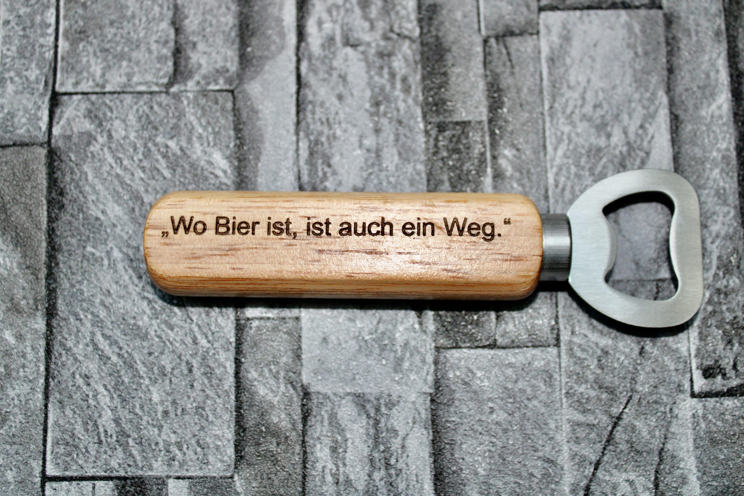 Flaschenöffner mit Holzgriff – Bild 2